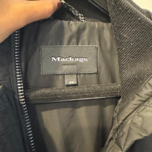 Mackage down puffer, medium length Black size M - Picture 4 of 4